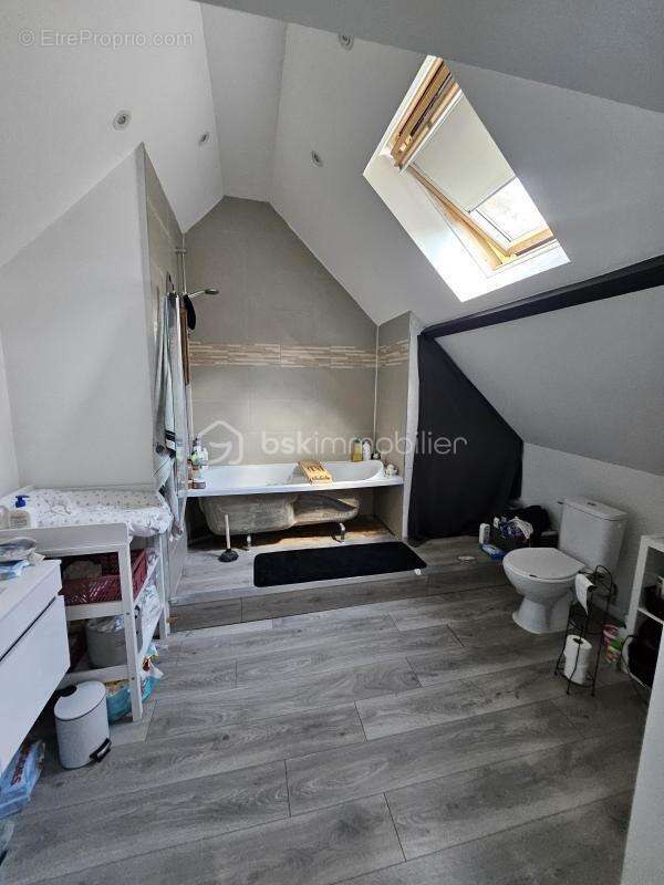 Maison à VILLIERS-LOUIS