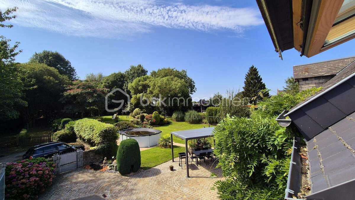 Maison à SAINT-GERMAIN-EN-COGLES