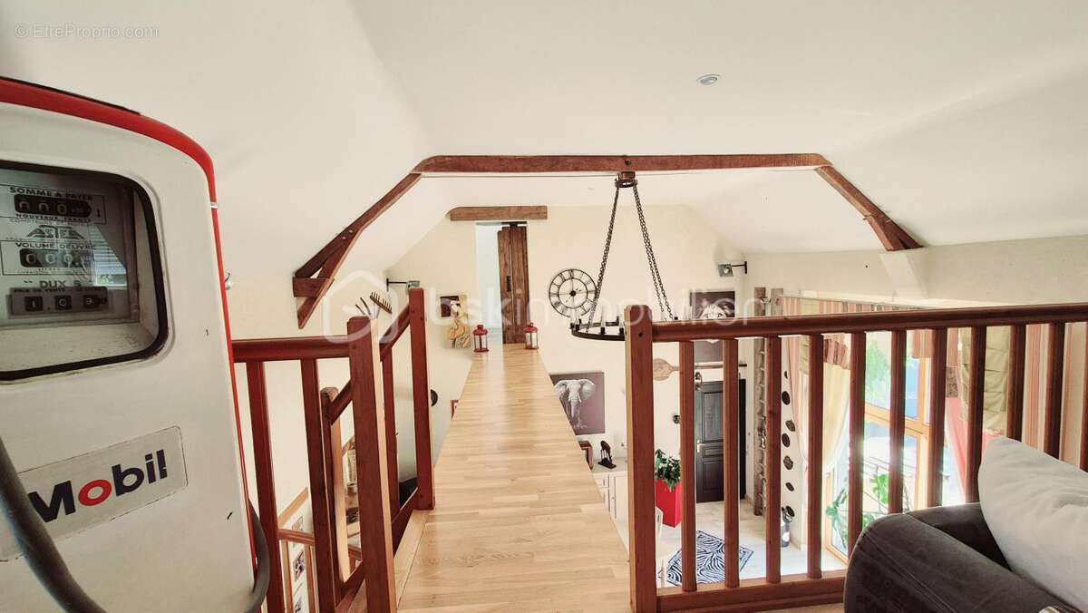 Maison à SAINT-GERMAIN-EN-COGLES