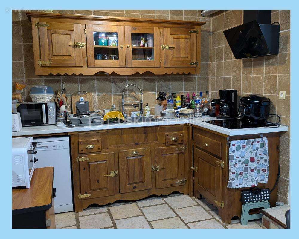 Maison à SAINT-GERMAIN-SOUS-DOUE