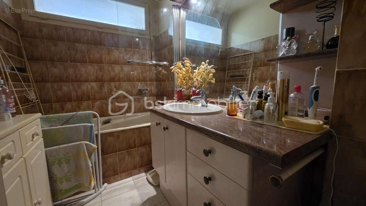 Appartement à SOISY-SUR-SEINE