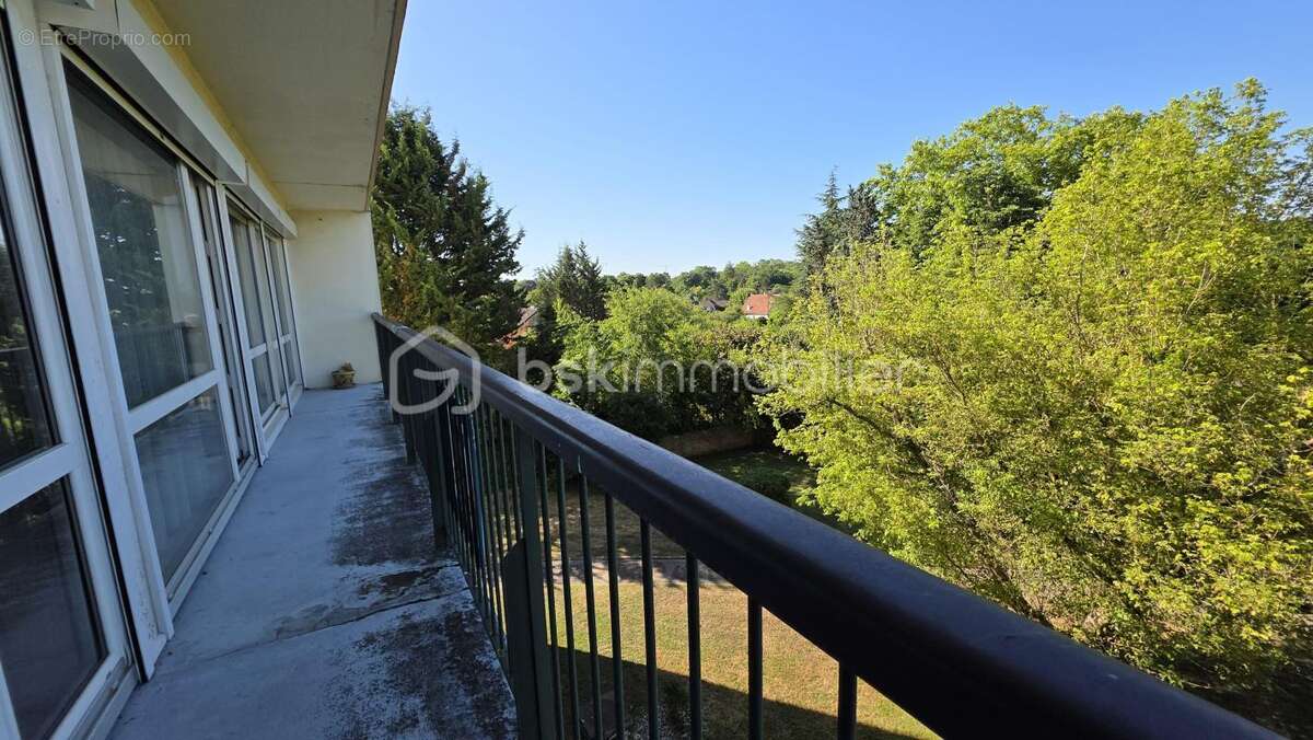 Appartement à SOISY-SUR-SEINE