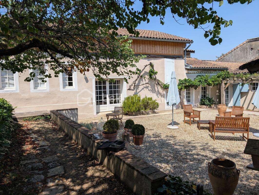 Maison à LE MAS-D&#039;AGENAIS