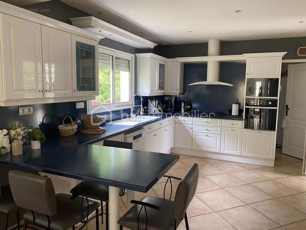 Maison à CASTELGINEST