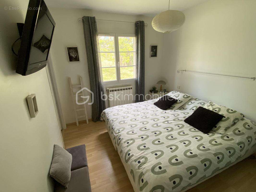 Maison à CASTELGINEST