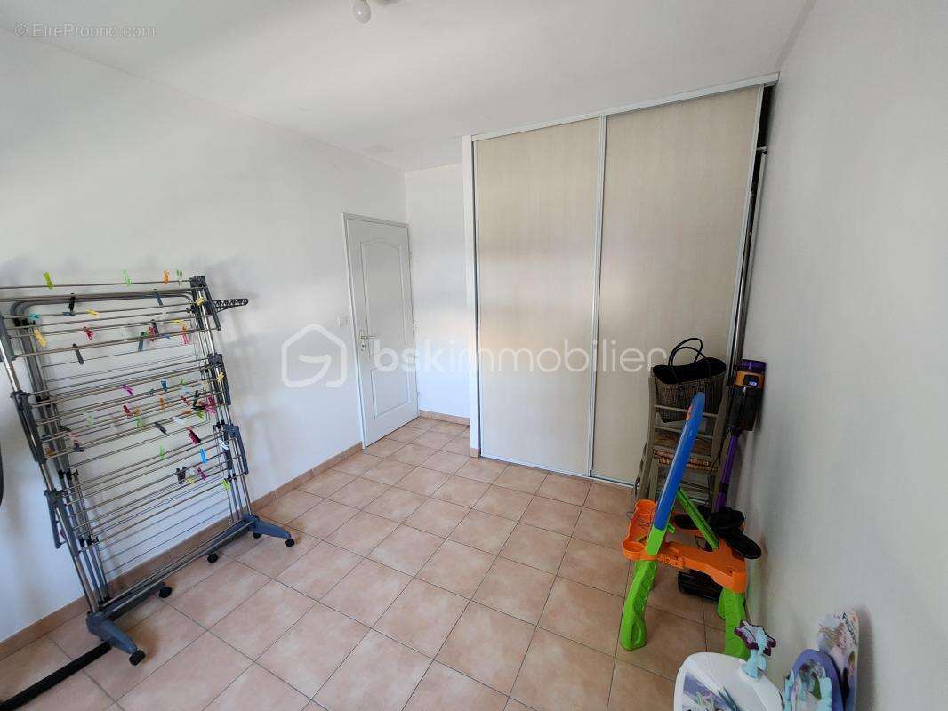 Maison à AZAY-LE-BRULE