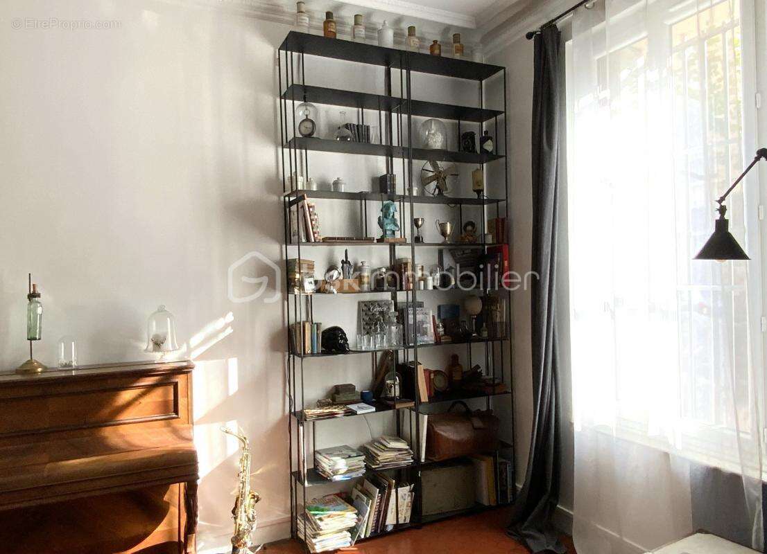Appartement à MARSEILLE-6E