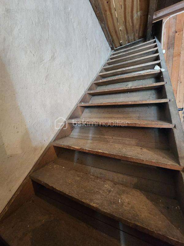 Maison à SAINT-POMPAIN