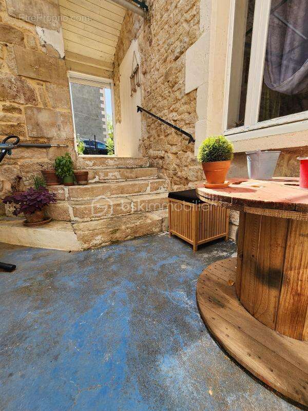 Maison à SAINT-POMPAIN