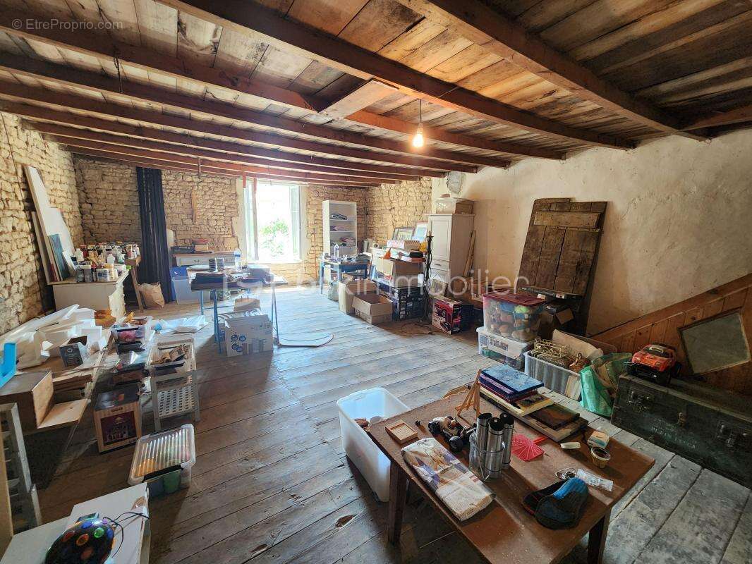 Maison à SAINT-POMPAIN