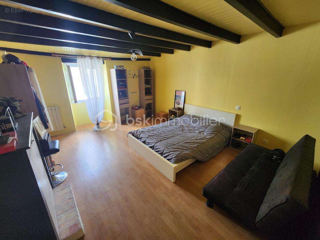 Maison à SAINT-POMPAIN