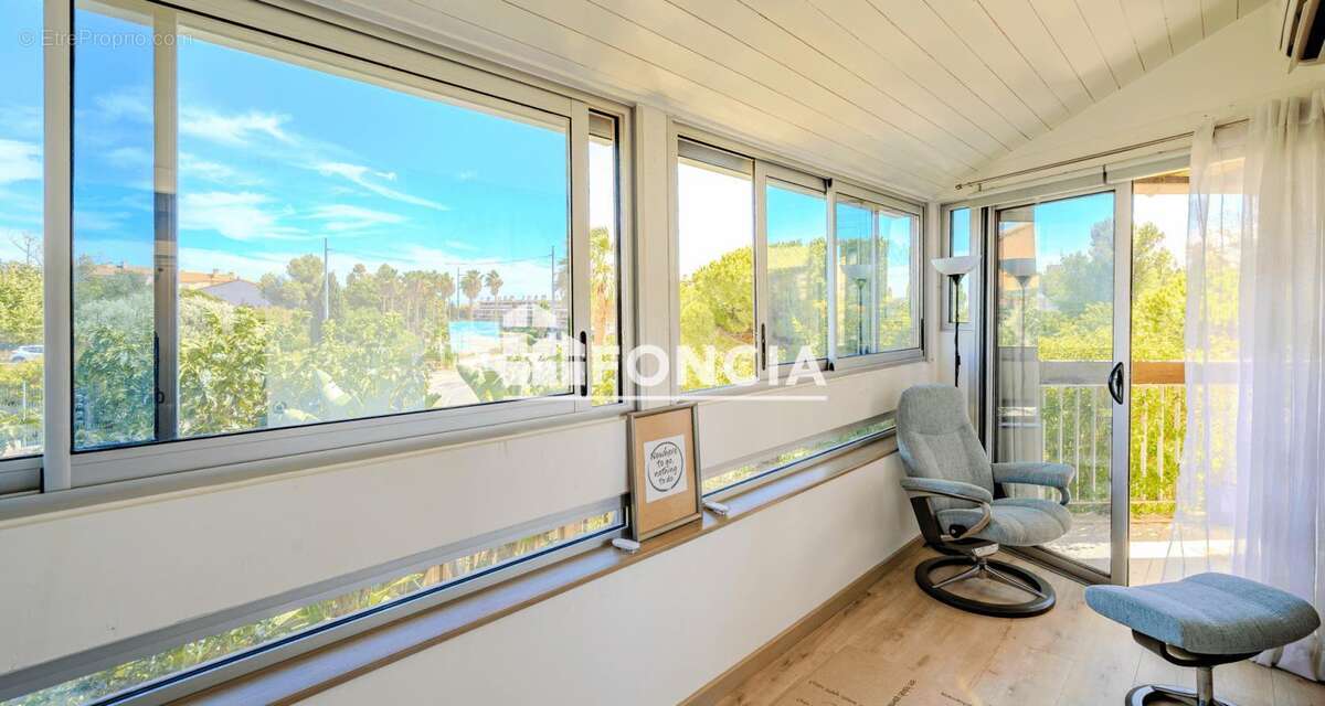 Appartement à CARQUEIRANNE