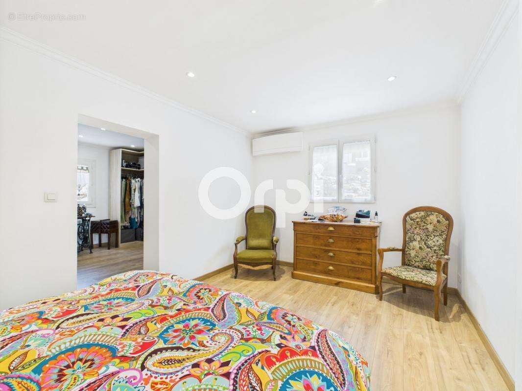 Maison à LES ADRETS-DE-L&#039;ESTEREL