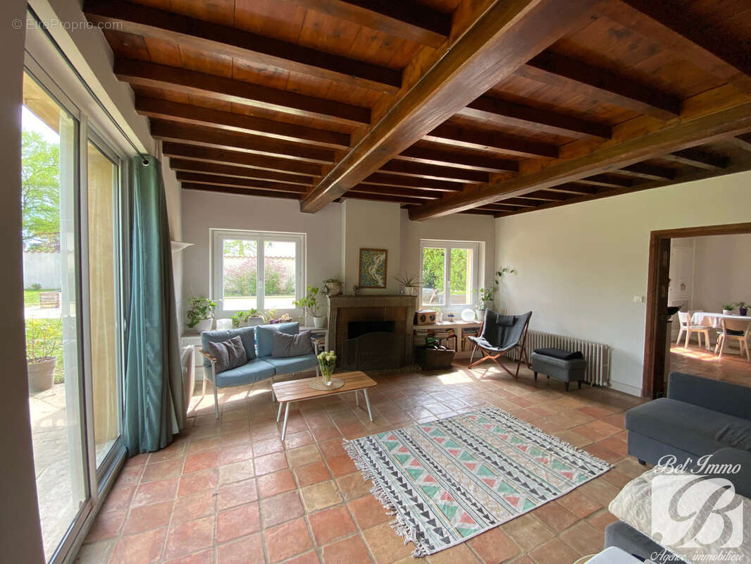 Maison à BRESSOLLES