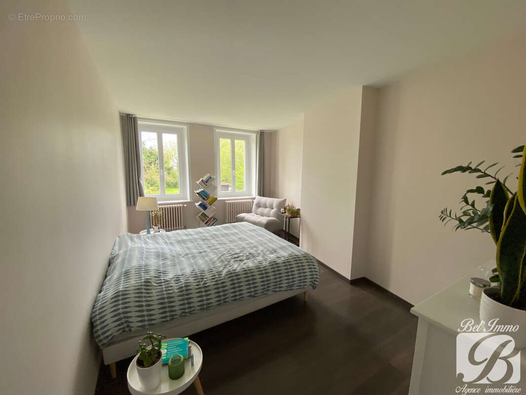 Maison à BRESSOLLES