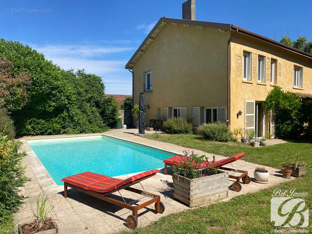 Maison à BRESSOLLES