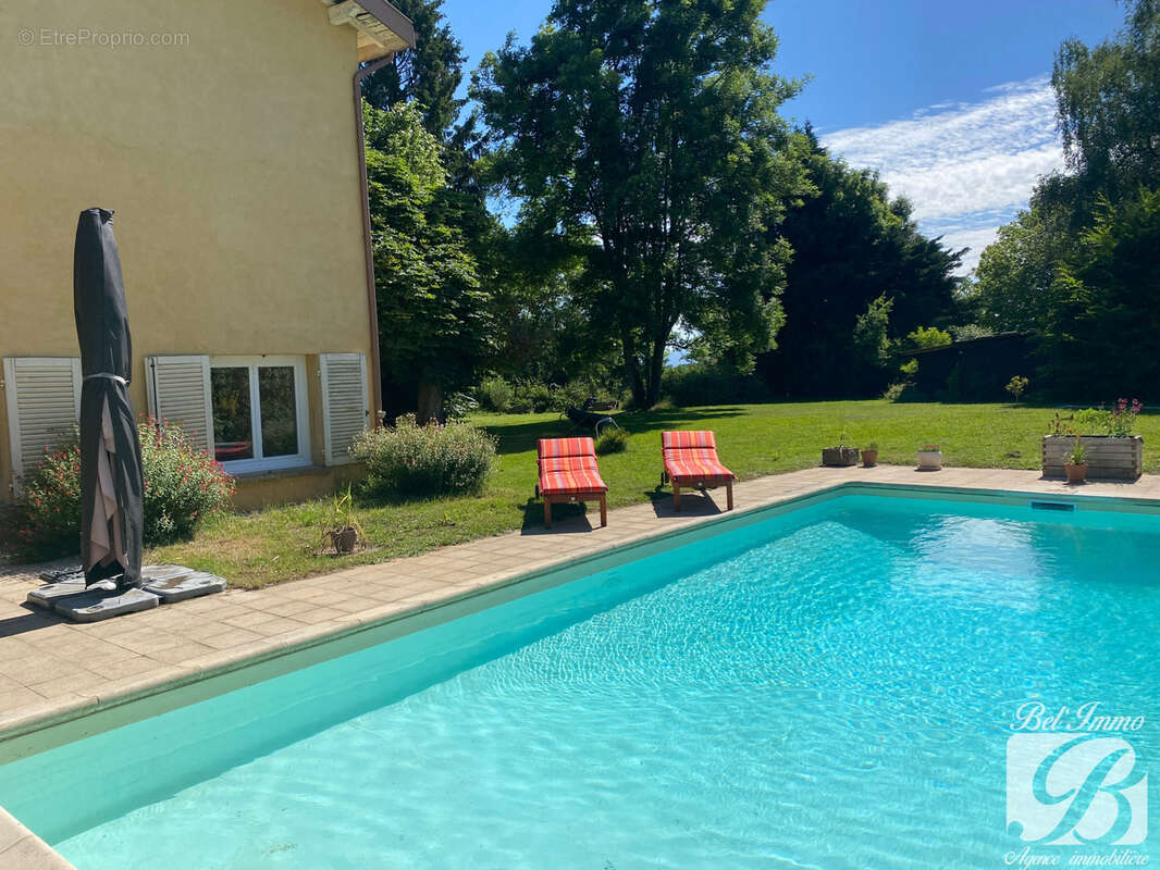 Maison à BRESSOLLES