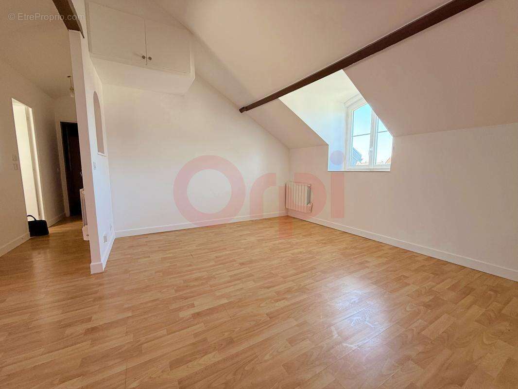 Appartement à SACLAY