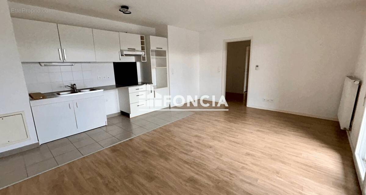 Appartement à ARPAJON