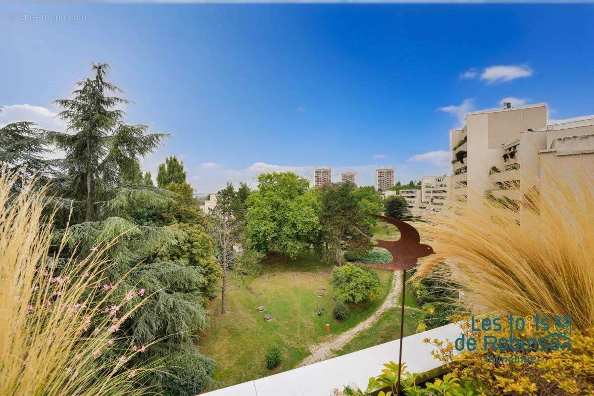 Appartement à VERRIERES-LE-BUISSON