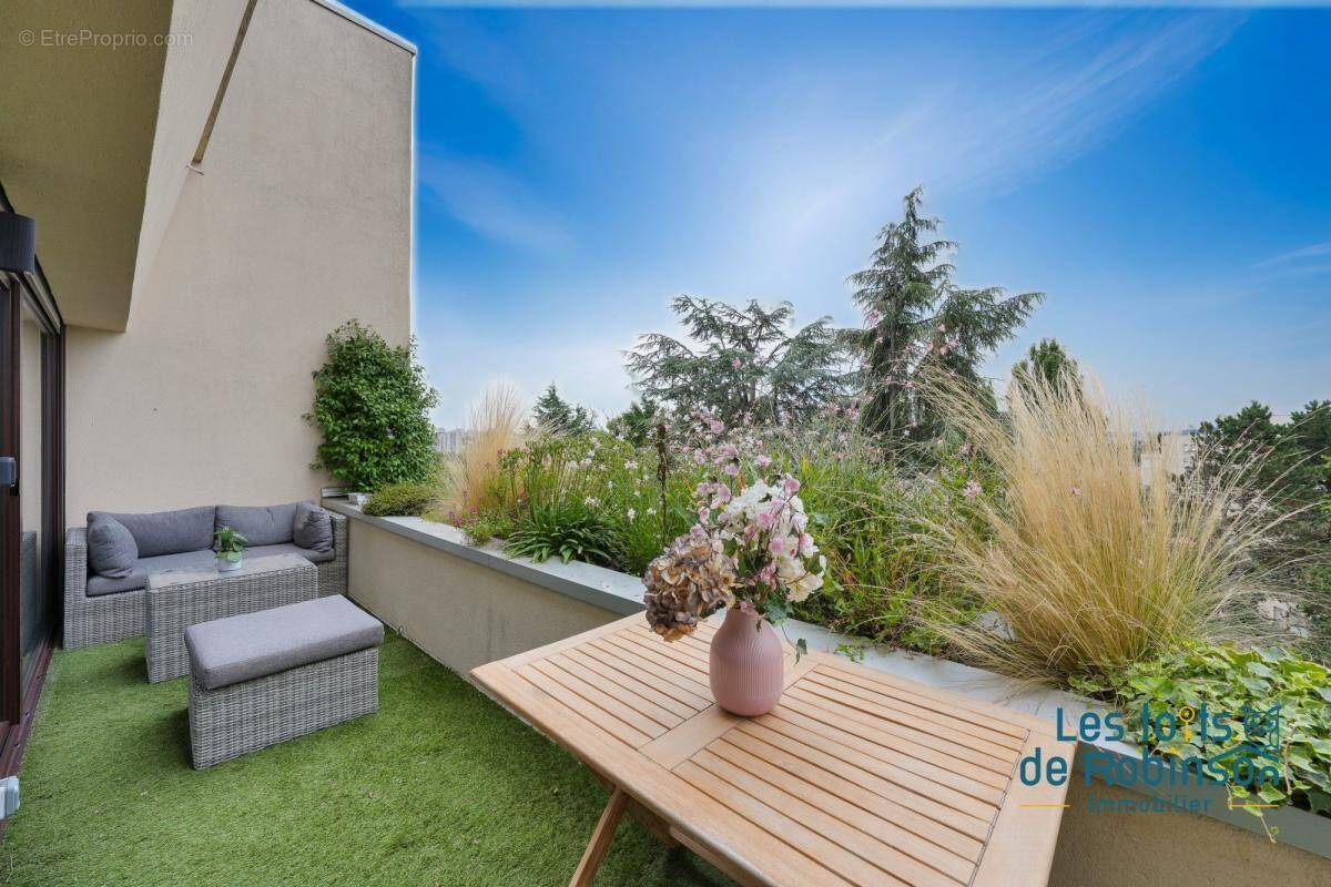 Appartement à VERRIERES-LE-BUISSON