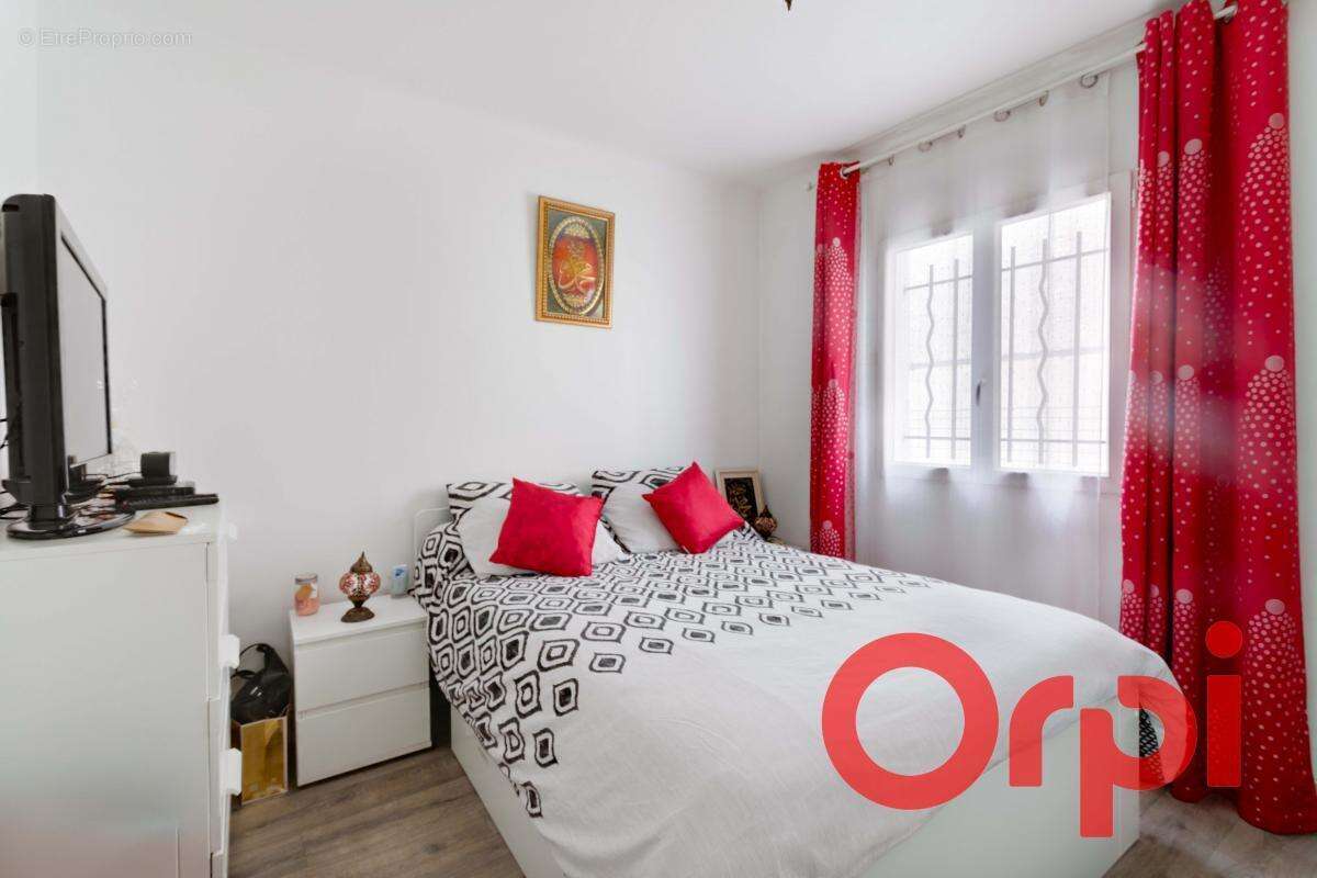 Maison à LE BLANC-MESNIL