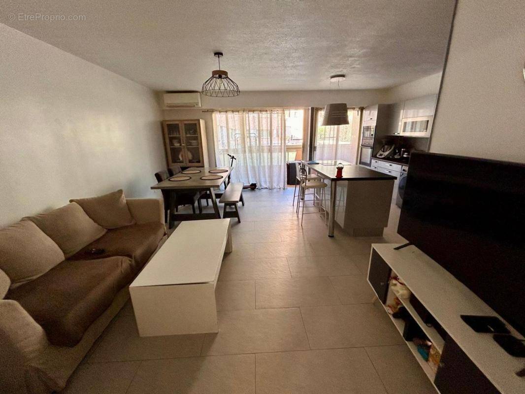 Appartement à SAINT-RAPHAEL