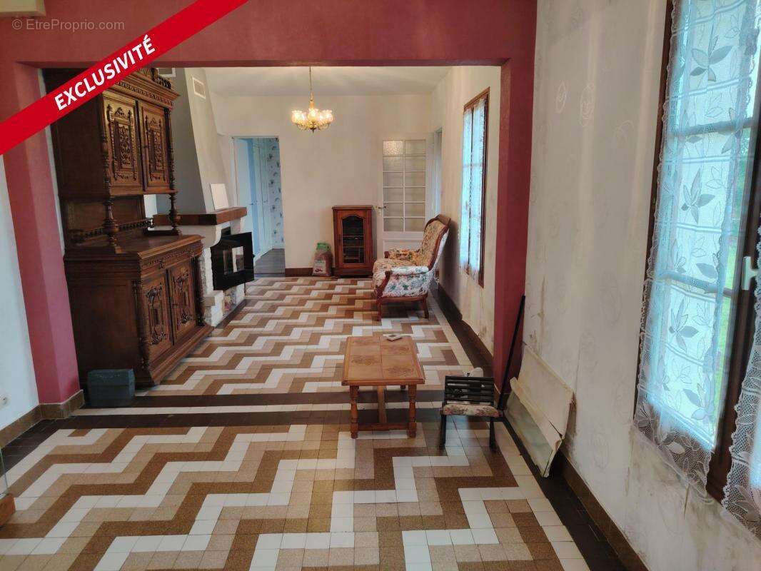 Maison à SAINT-SAUVEUR-LE-VICOMTE