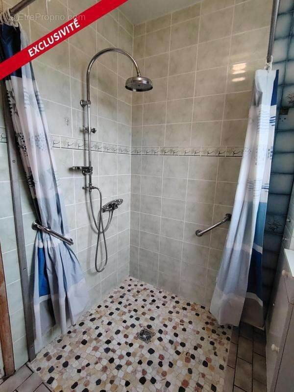 Maison à SAINT-SAUVEUR-LE-VICOMTE