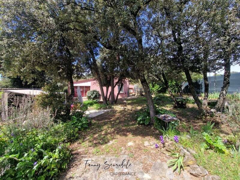 Maison à SEILLONS-SOURCE-D&#039;ARGENS