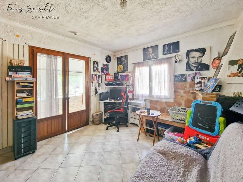 Maison à SEILLONS-SOURCE-D&#039;ARGENS