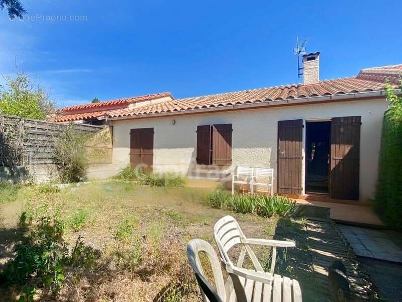 Maison à SAINT-GENIS-DES-FONTAINES