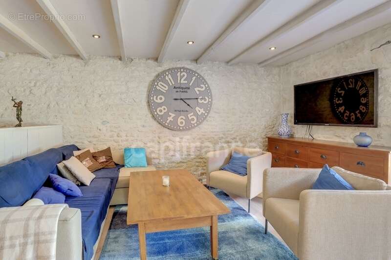 Maison à SAINT-SULPICE-DE-ROYAN