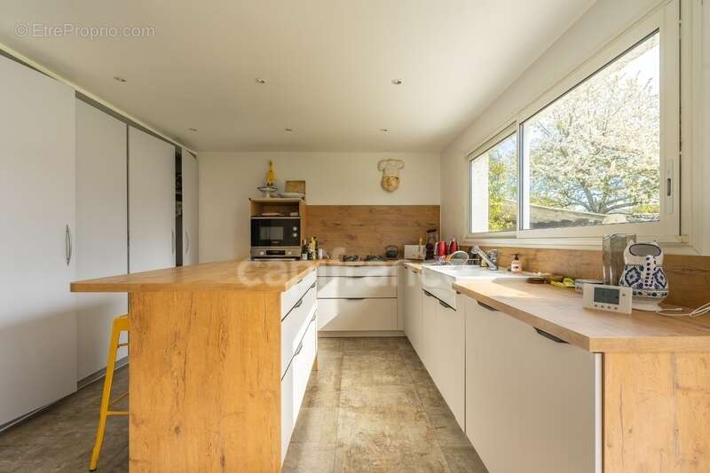 Maison à SAINT-SULPICE-DE-ROYAN