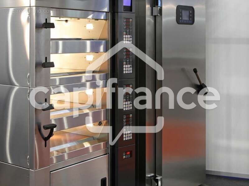 Commerce à LA GRANDE-MOTTE