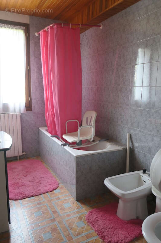 Maison à SAINT-SATURNIN