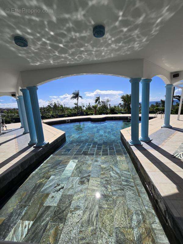 Maison à SAINT-BENOIT