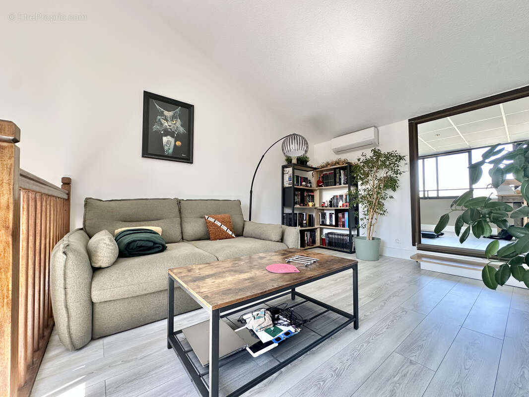 Appartement à PLAN-DE-CUQUES