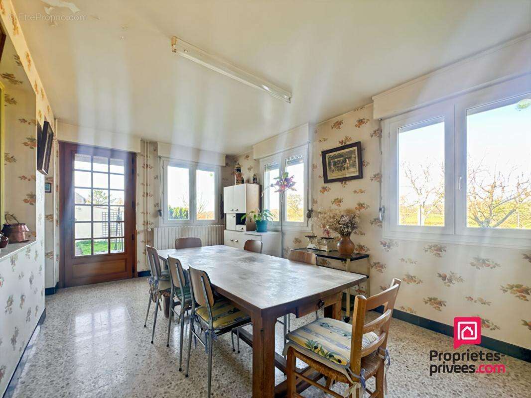 Maison à SAUVIGNY-LE-BOIS