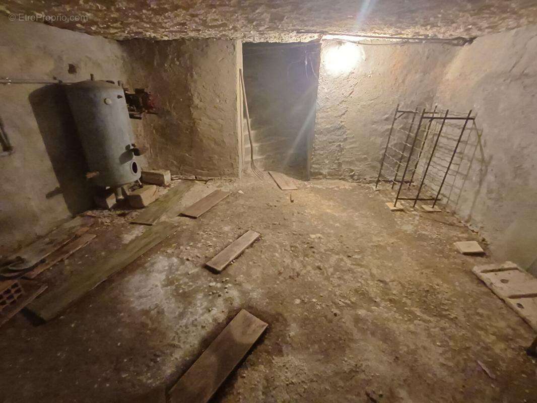 Maison à LA CHAUSSEE-SUR-MARNE