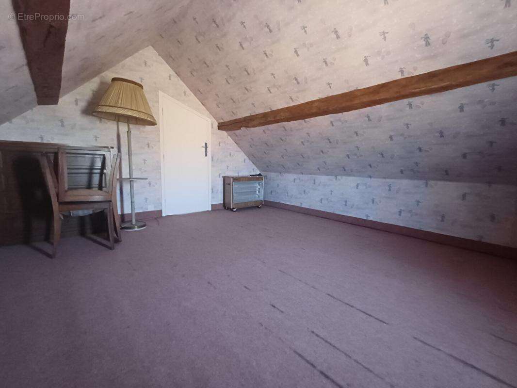 Maison à LA CHAUSSEE-SUR-MARNE