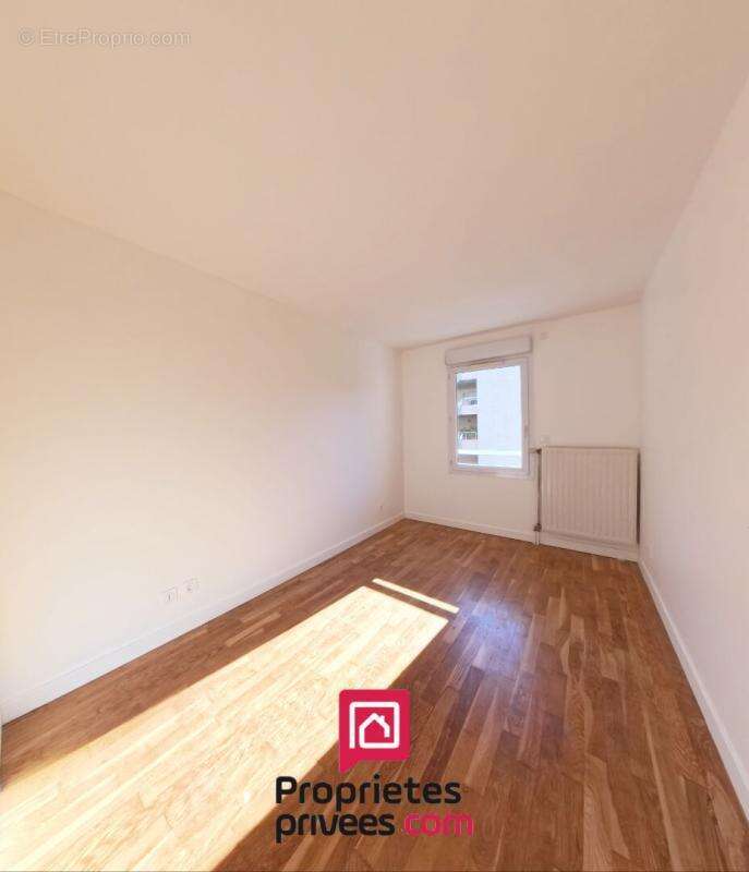 Appartement à TASSIN-LA-DEMI-LUNE