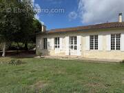 Maison à FRONSAC
