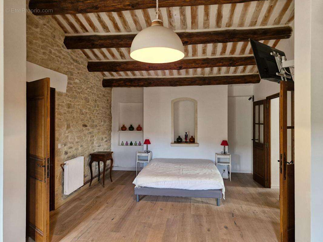 Maison à SAINT-MARTIN-DE-CASTILLON