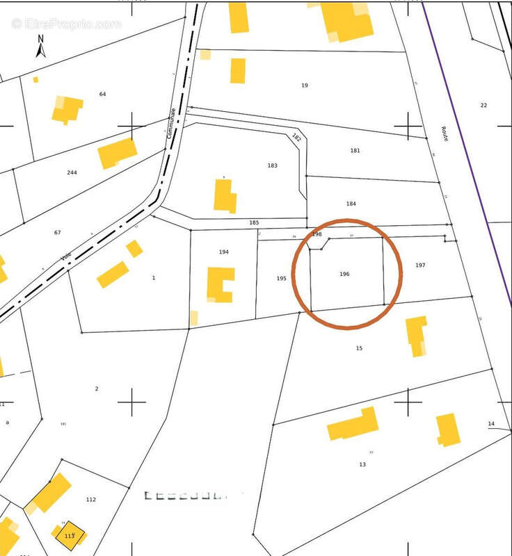 Terrain à COURPIERE