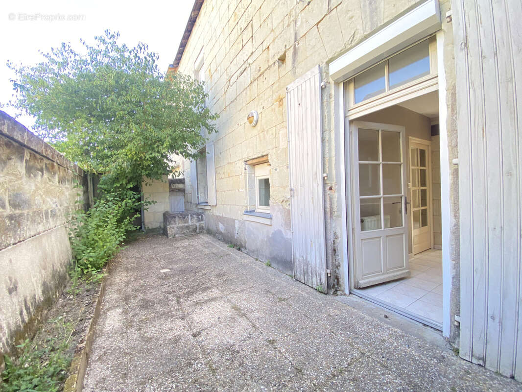 Maison à FONTEVRAUD-L&#039;ABBAYE