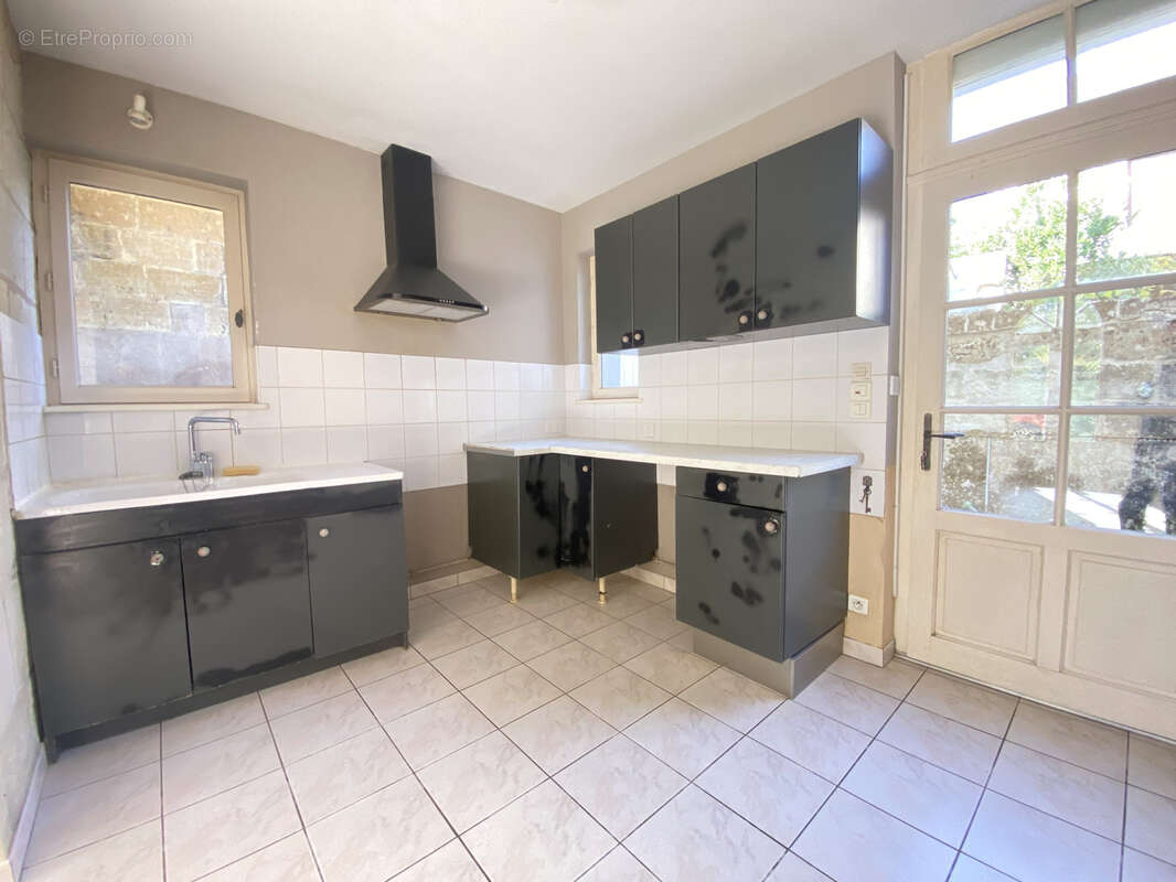 Maison à FONTEVRAUD-L&#039;ABBAYE