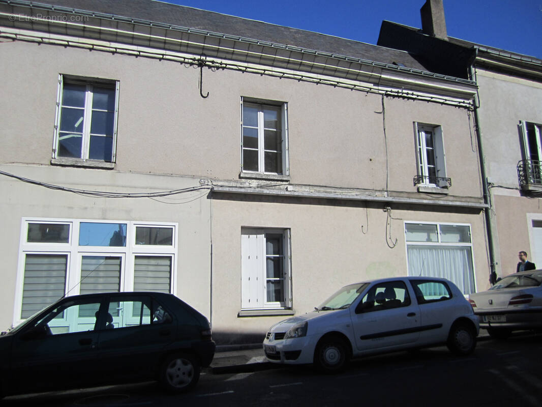 Appartement à CHATEAU-RENAULT