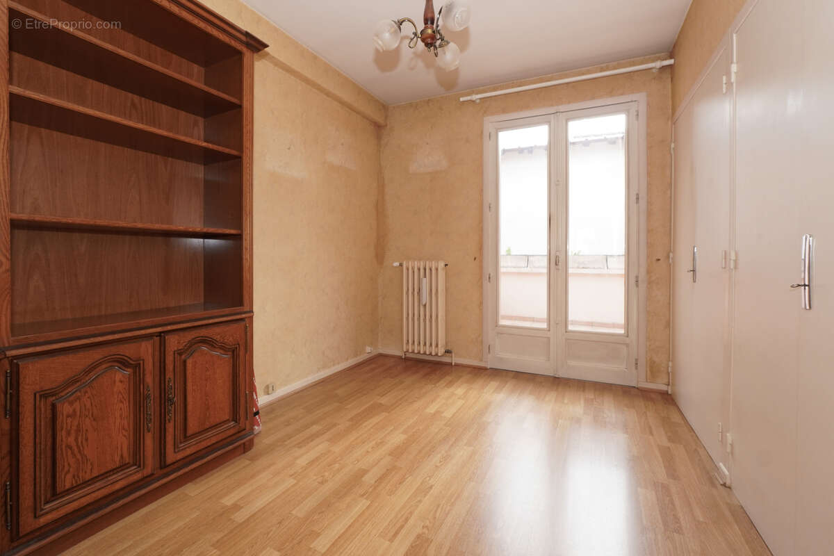 Maison à PONT-DU-CHATEAU