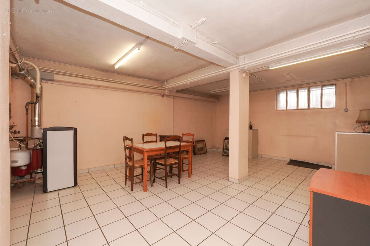 Maison à PONT-DU-CHATEAU